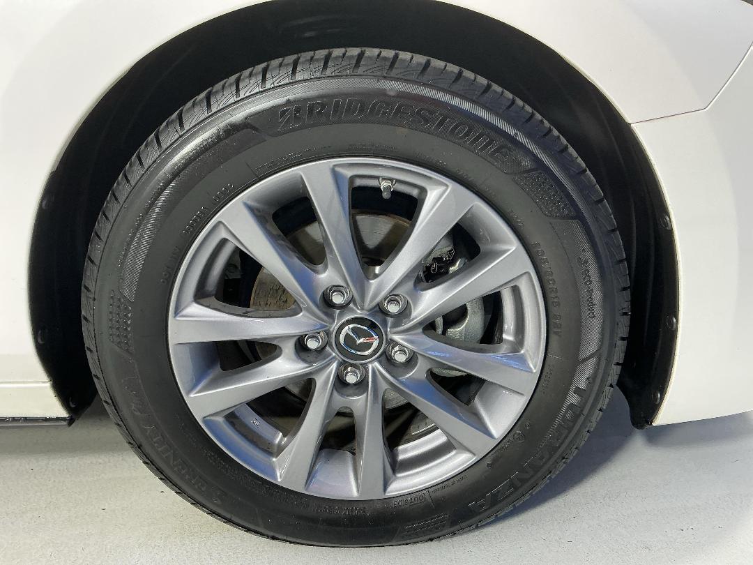 Photo '9' of Mazda Mazda3