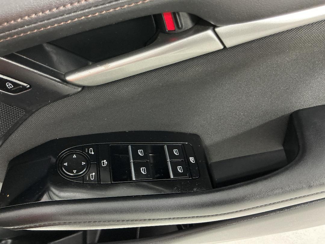 Photo '26' of Mazda Mazda3