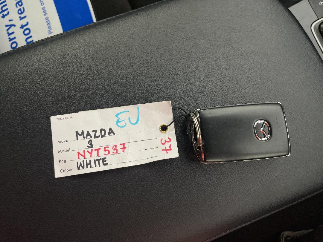 Photo '22' of Mazda Mazda3