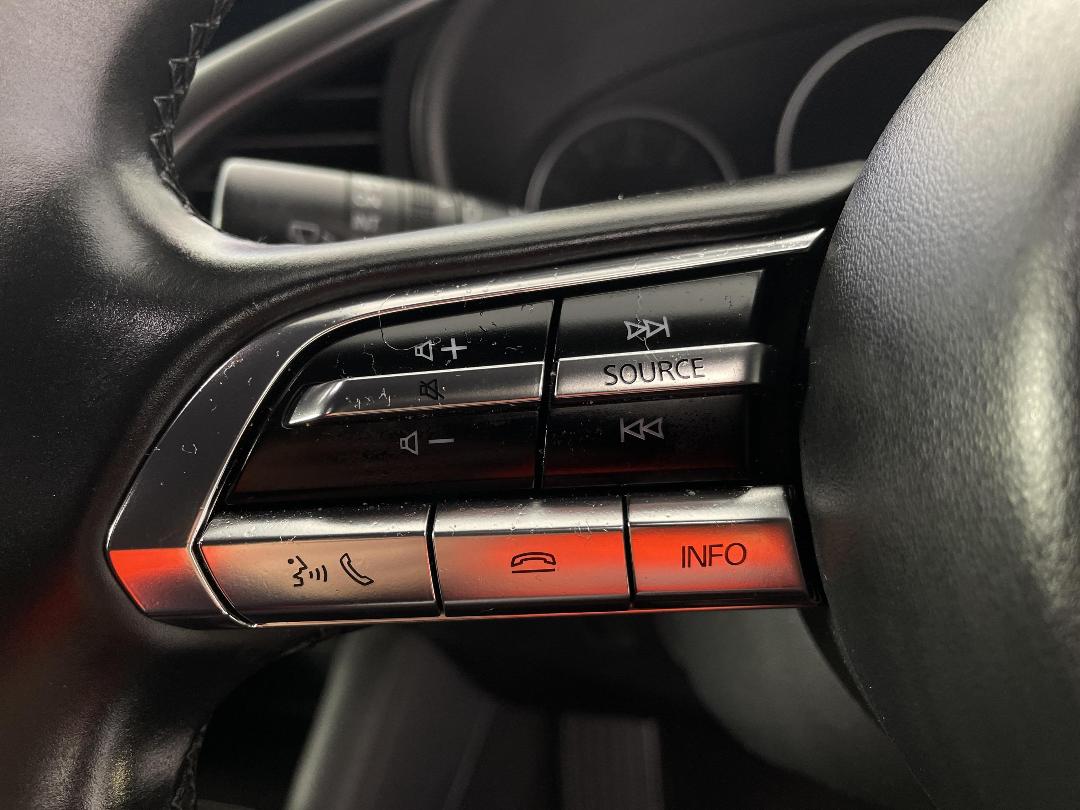 Photo '26' of Mazda Mazda3