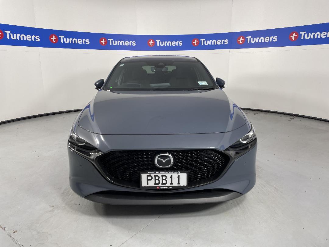 Photo '2' of Mazda Mazda3