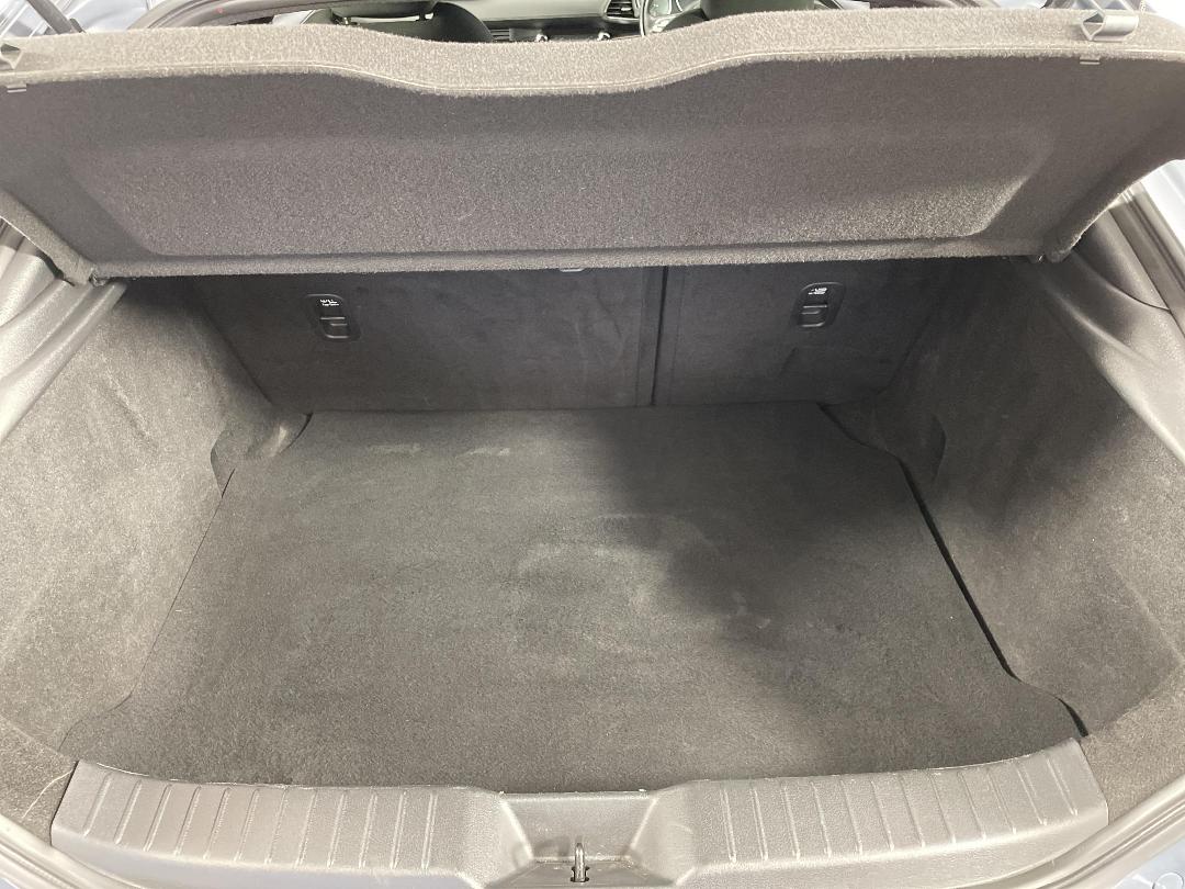 Photo '14' of Mazda Mazda3