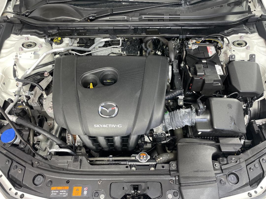 Photo '13' of Mazda Mazda3