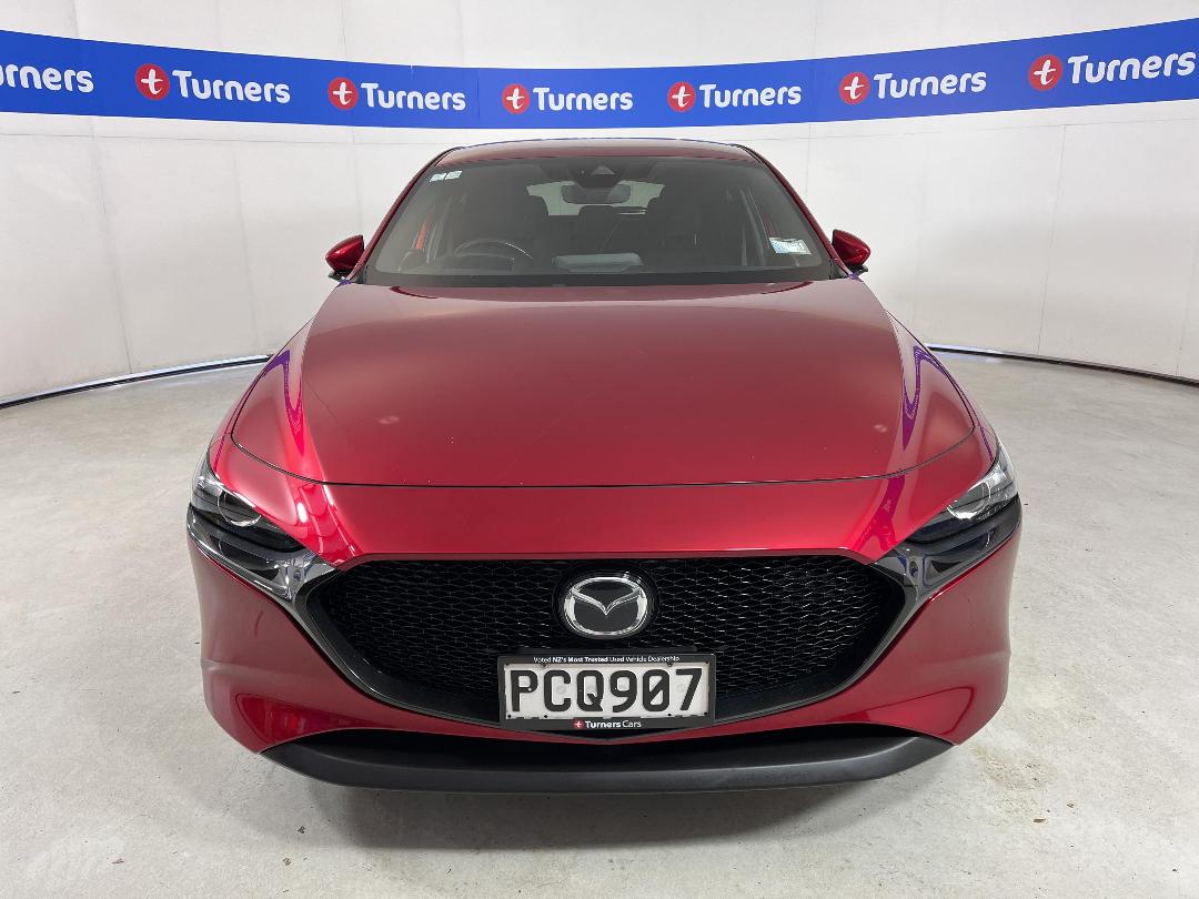 Photo '2' of Mazda Mazda3