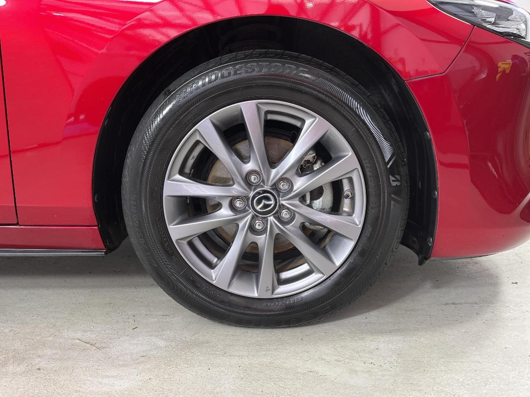 Photo '9' of Mazda Mazda3