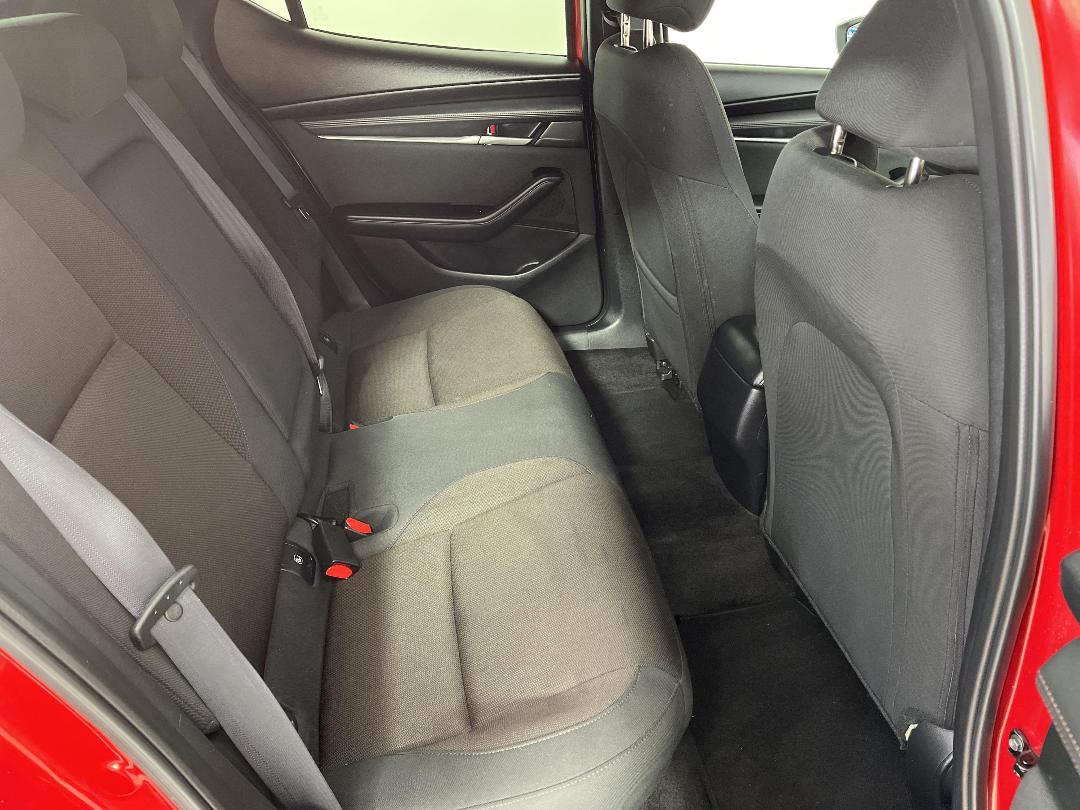 Photo '20' of Mazda Mazda3