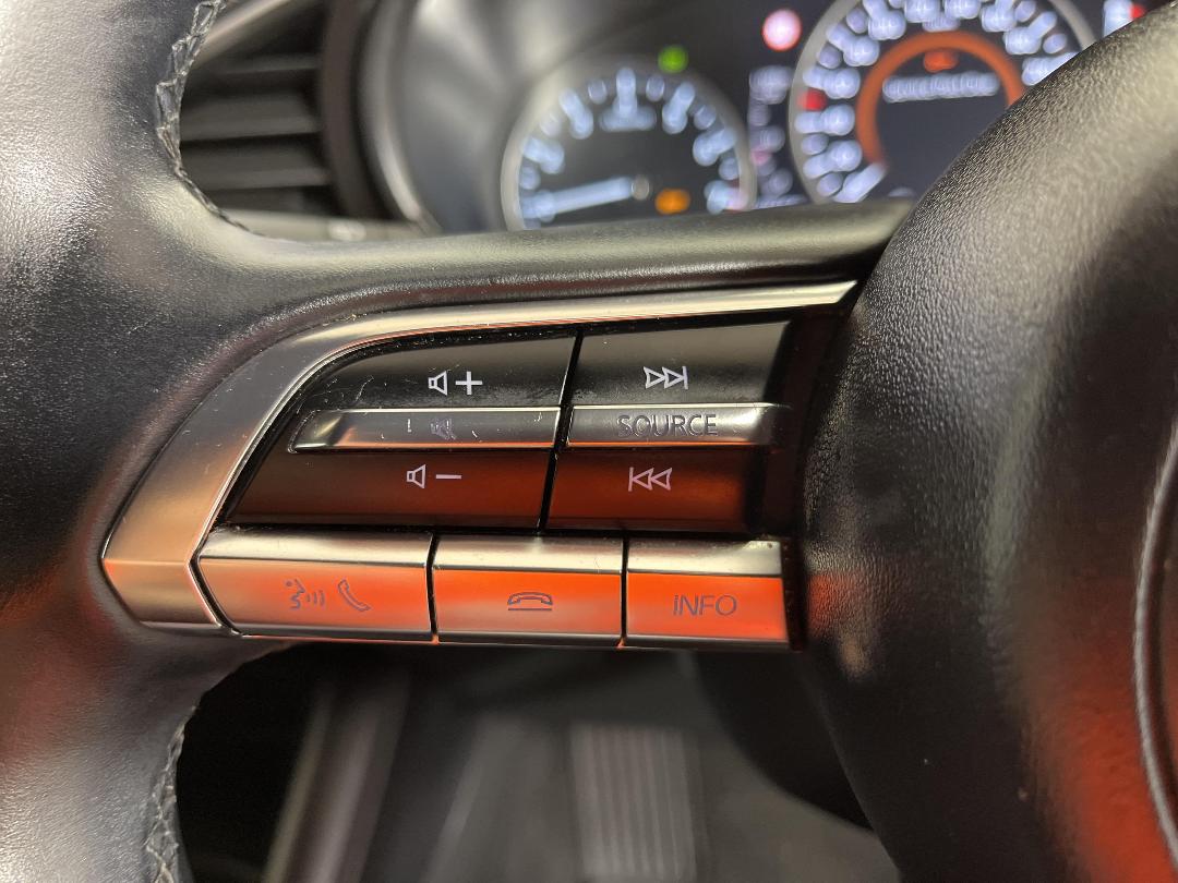 Photo '25' of Mazda Mazda3