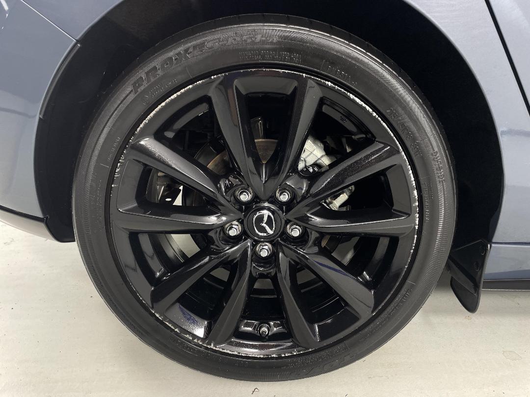 Photo '12' of Mazda Mazda3 Photo '12' of Mazda Mazda3