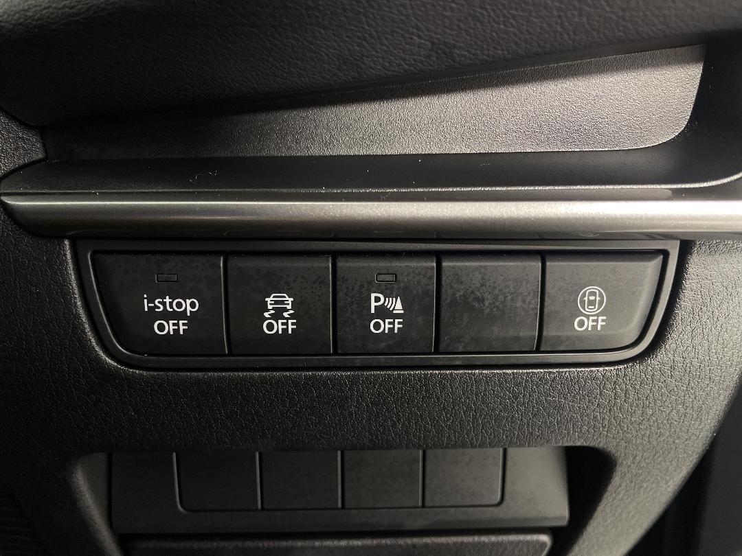 Photo '23' of Mazda Mazda3 Photo '23' of Mazda Mazda3