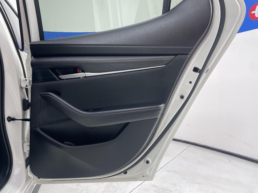 Photo '19' of Mazda Mazda3 Photo '19' of Mazda Mazda3