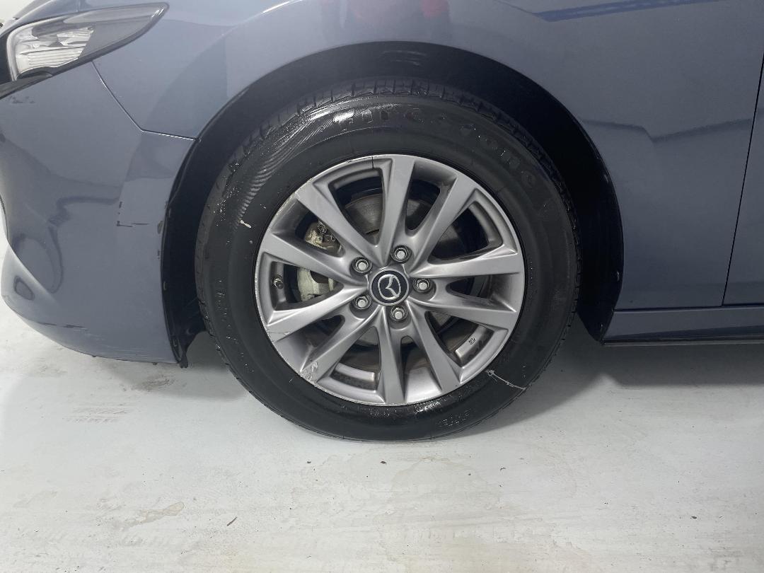 Photo '10' of Mazda Mazda3 Photo '10' of Mazda Mazda3