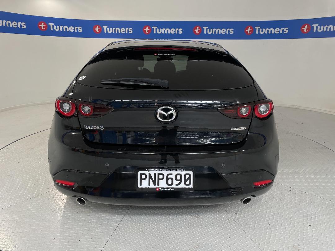 Photo '6' of Mazda Mazda3