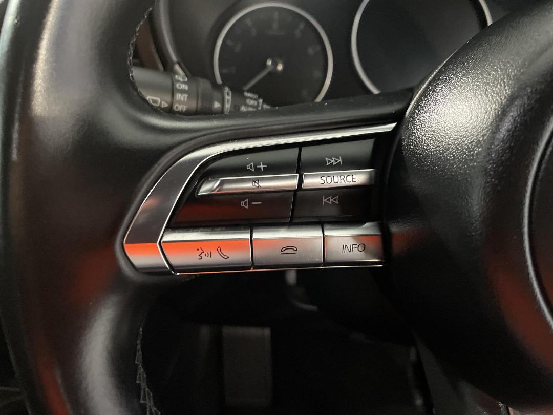 Photo '27' of Mazda Mazda3