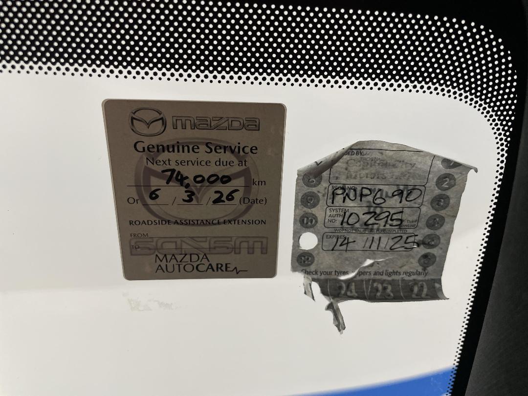 Photo '34' of Mazda Mazda3