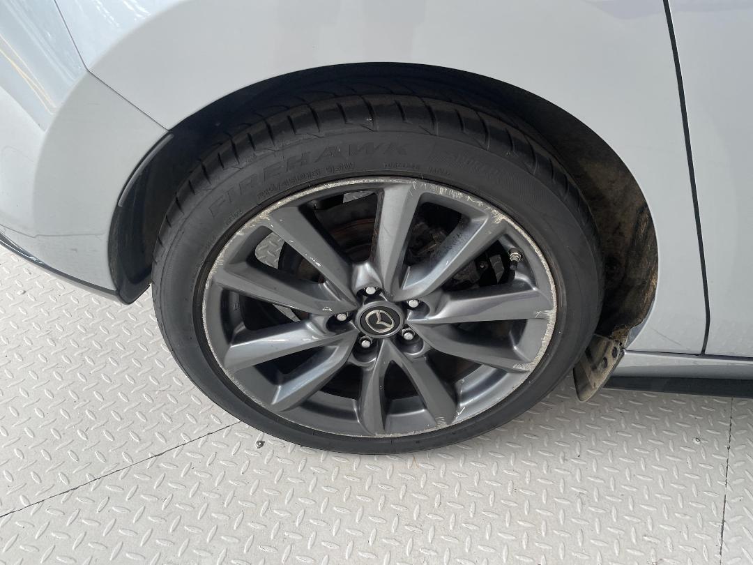 Photo '12' of Mazda Mazda3