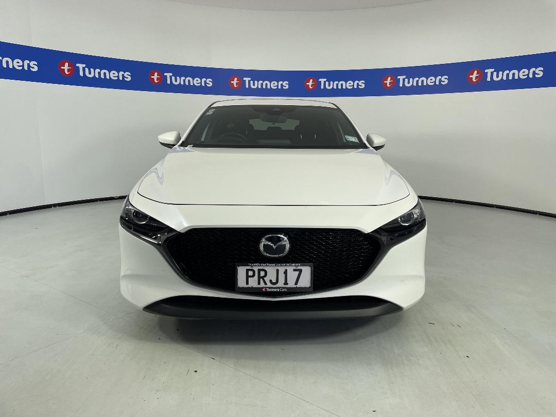 Photo '2' of Mazda Mazda3