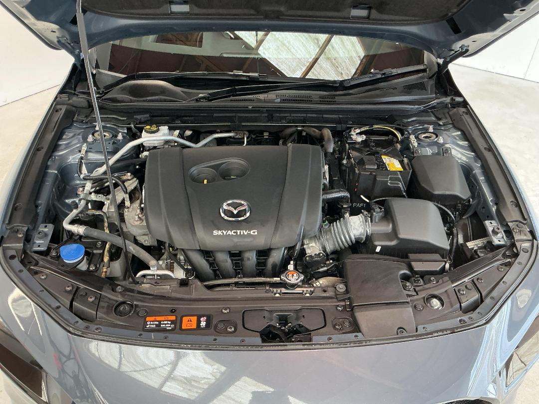 Photo '13' of Mazda Mazda3