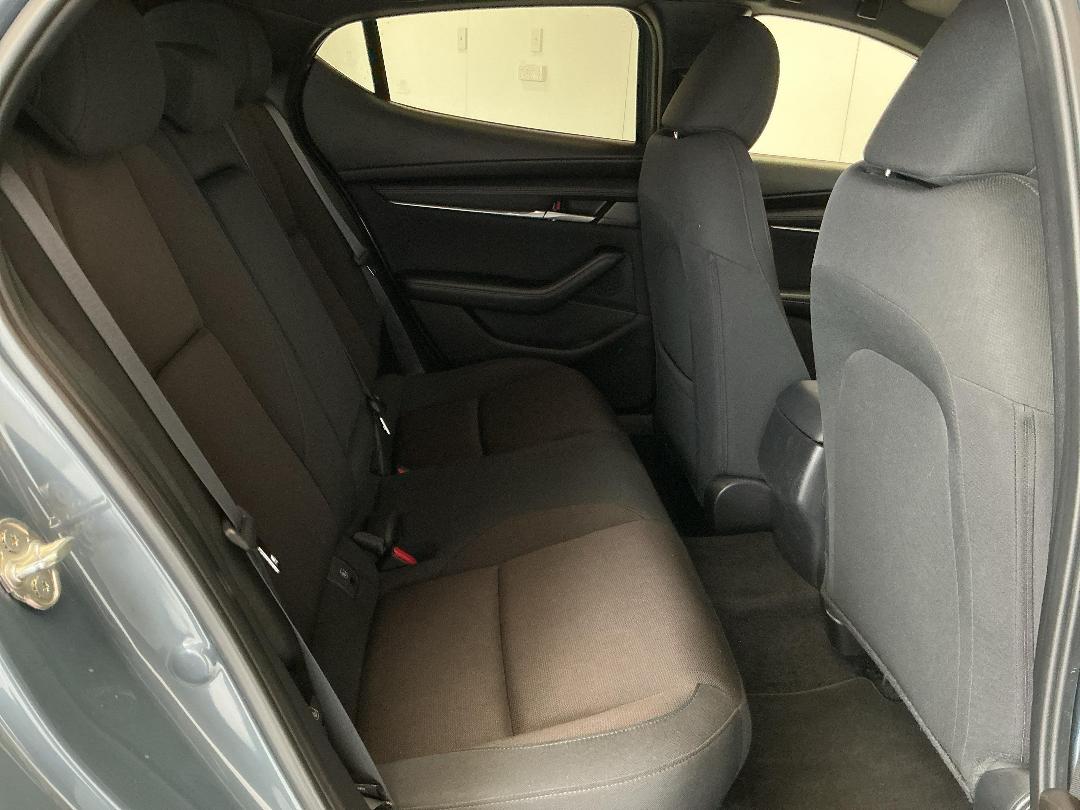 Photo '20' of Mazda Mazda3