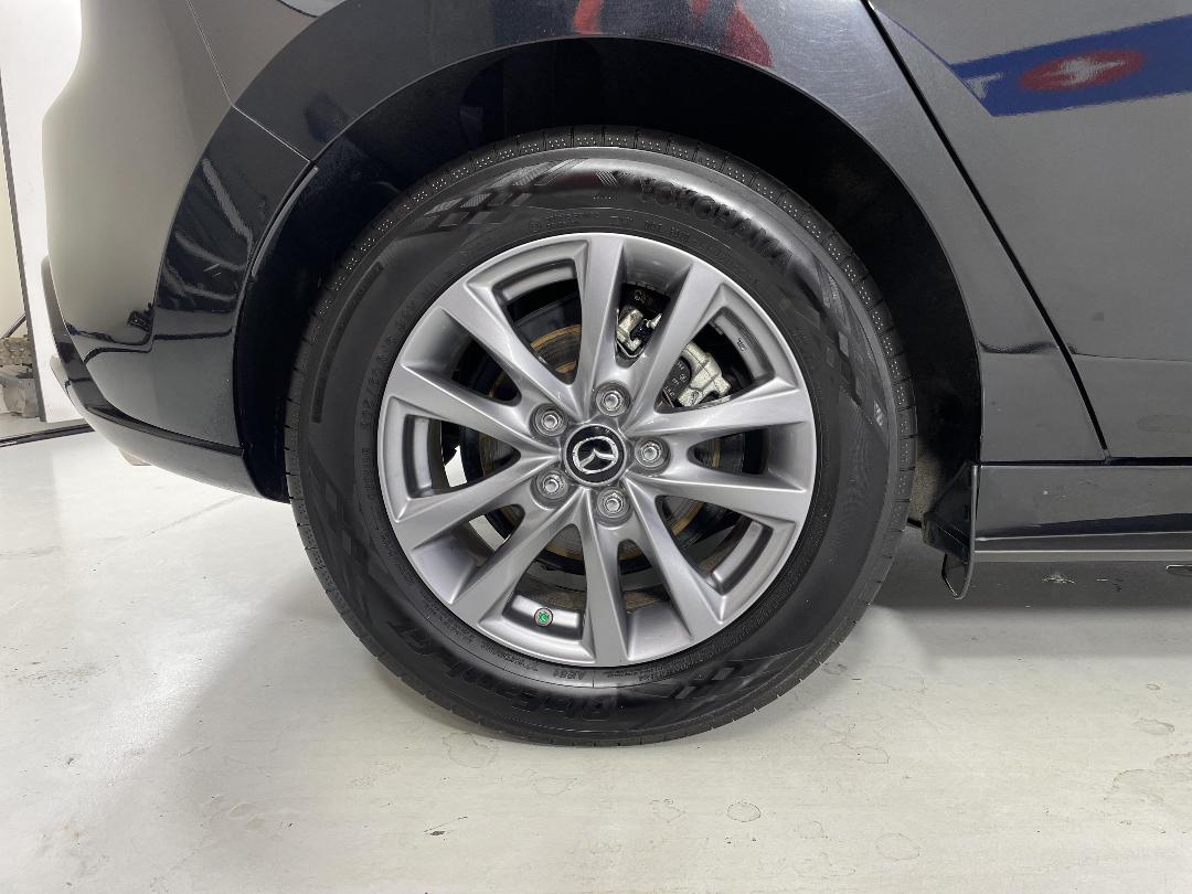 Photo '12' of Mazda Mazda3 Photo '12' of Mazda Mazda3