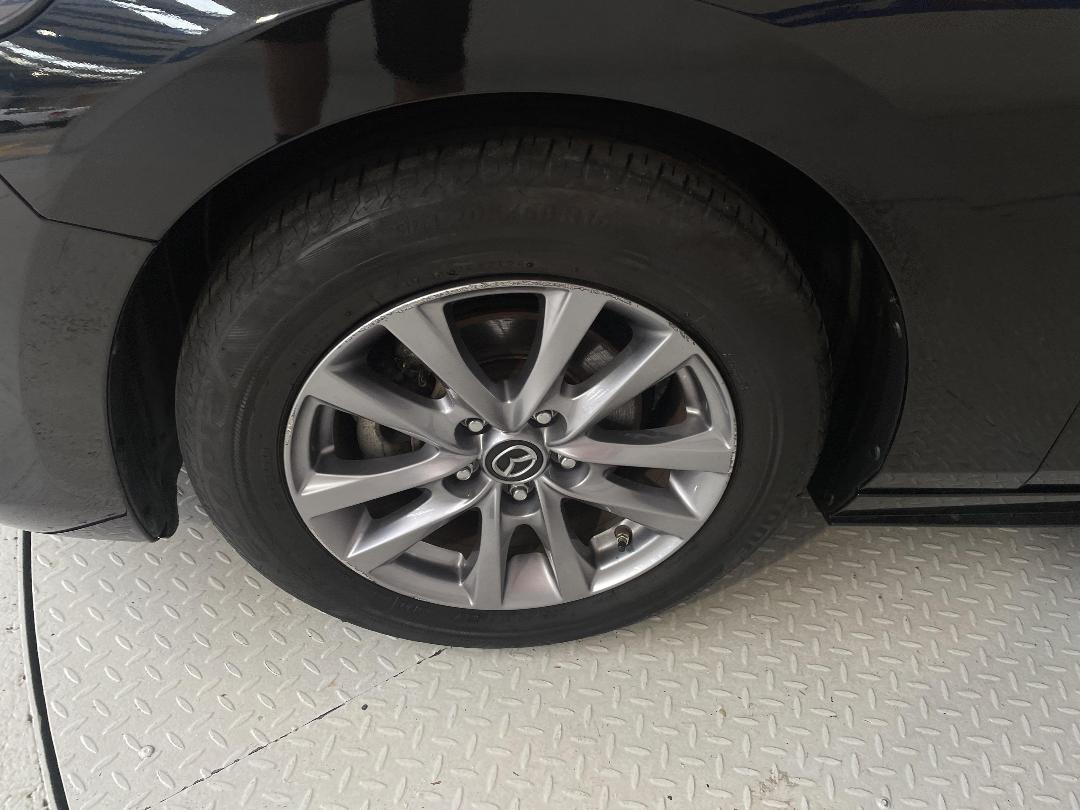 Photo '10' of Mazda Mazda3 Photo '10' of Mazda Mazda3