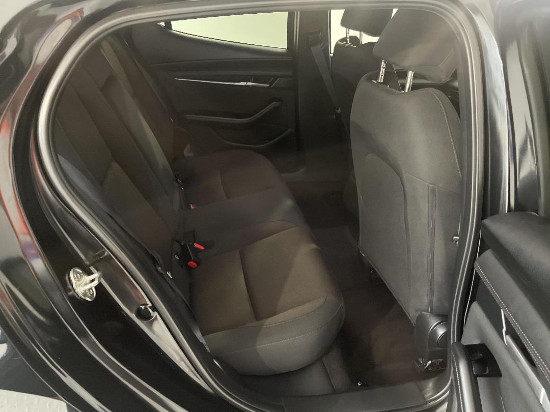 Photo '20' of Mazda Mazda3 Photo '20' of Mazda Mazda3