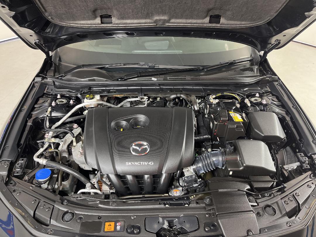 Photo '13' of Mazda Mazda3