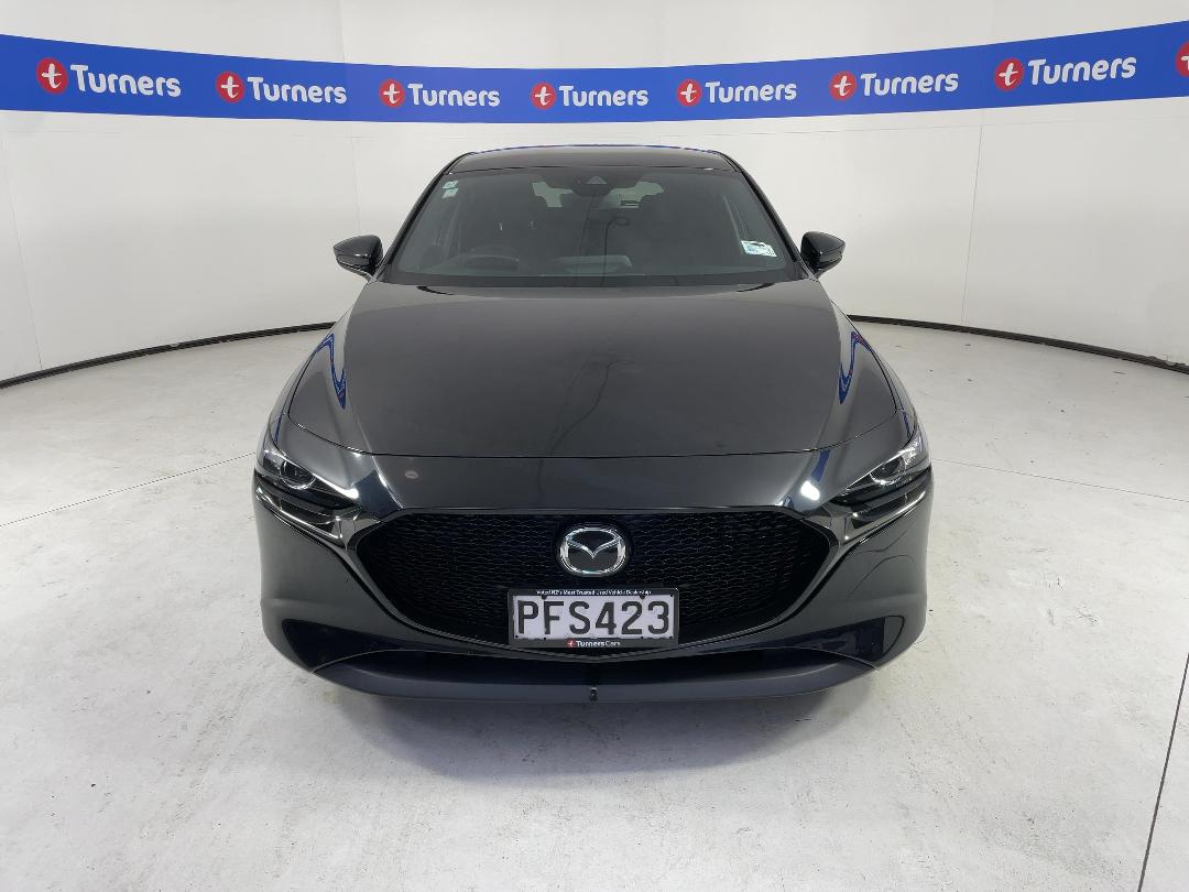 Photo '2' of Mazda Mazda3