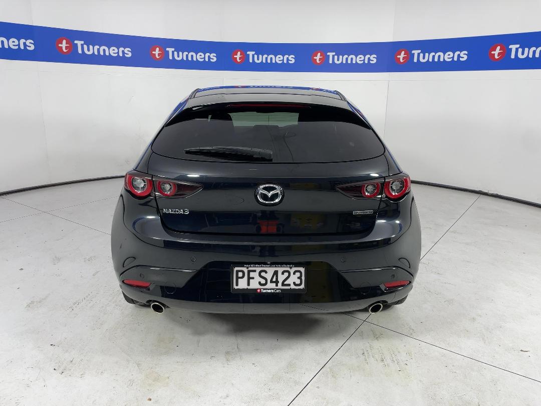 Photo '6' of Mazda Mazda3