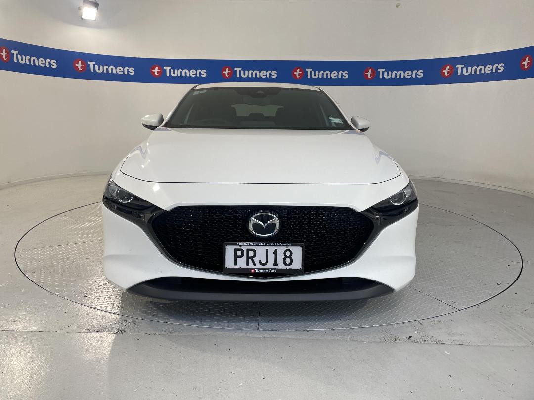 Photo '2' of Mazda Mazda3