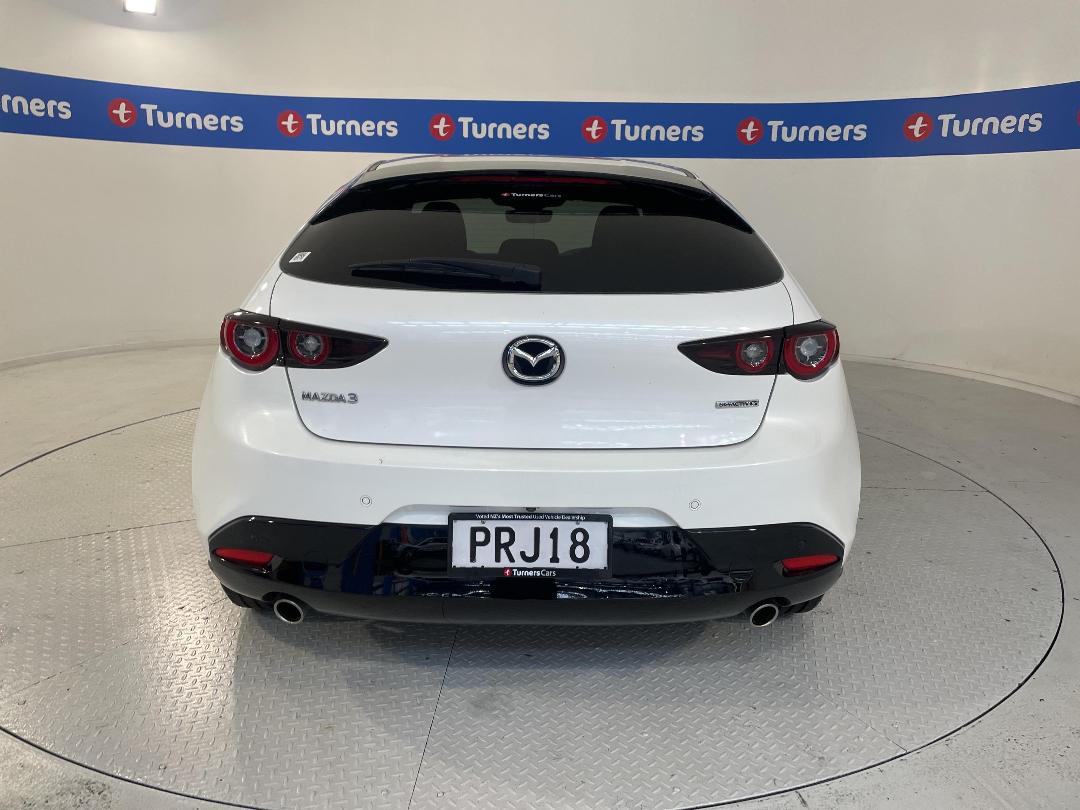 Photo '6' of Mazda Mazda3