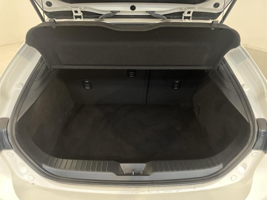 Photo '14' of Mazda Mazda3