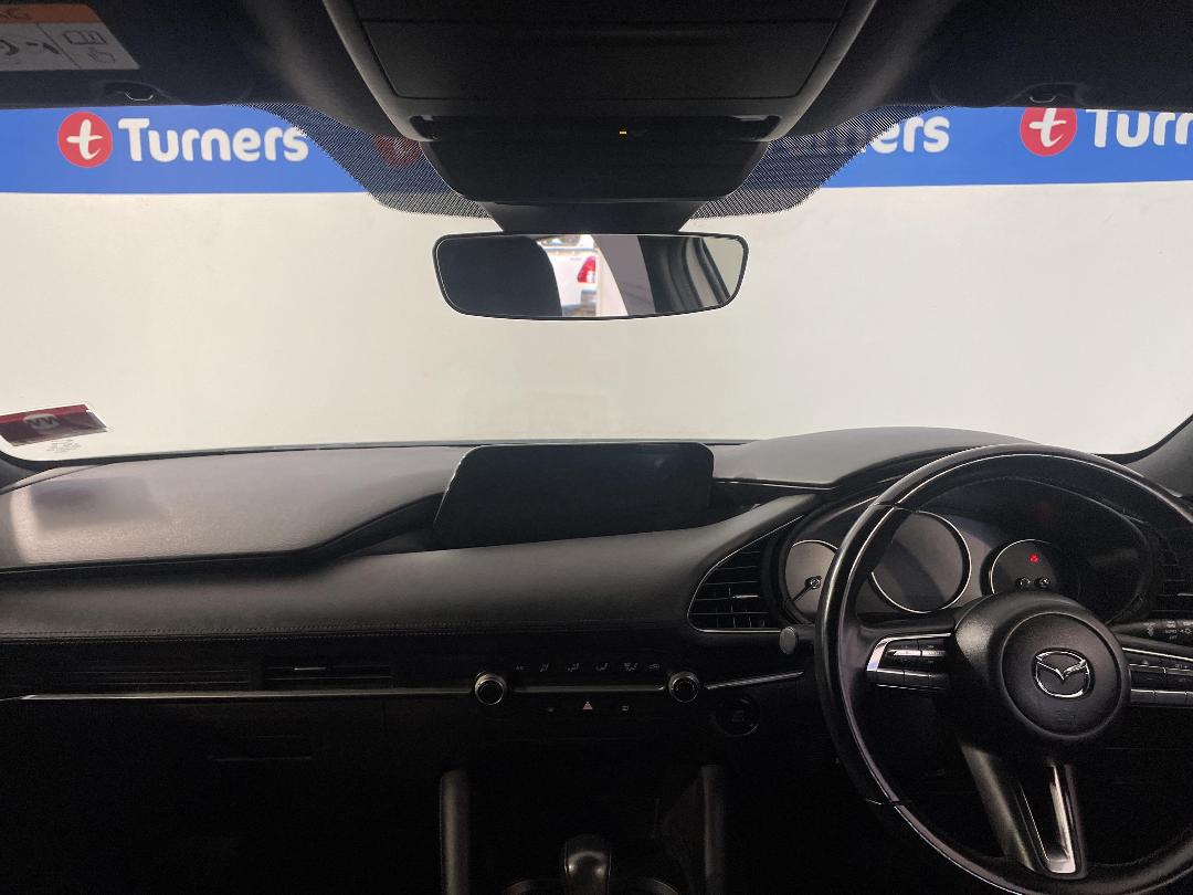 Photo '17' of Mazda Mazda3