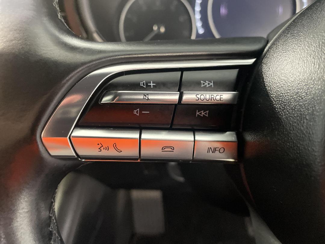 Photo '27' of Mazda Mazda3