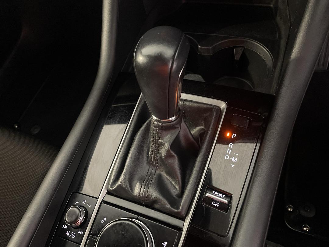 Photo '32' of Mazda Mazda3