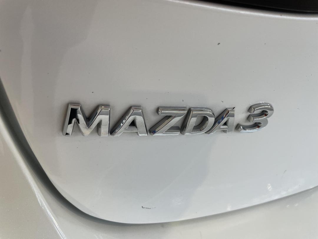 Photo '36' of Mazda Mazda3