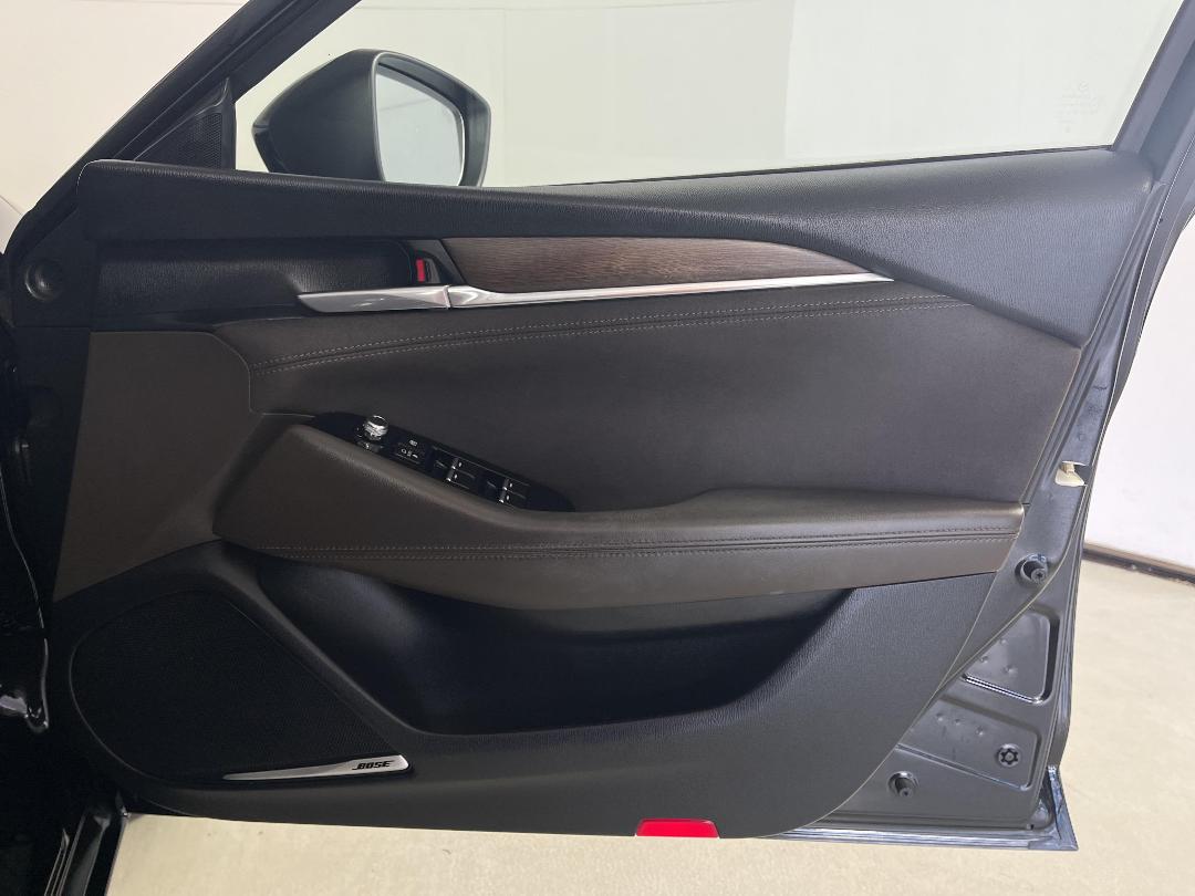 Photo '15' of Mazda Mazda6