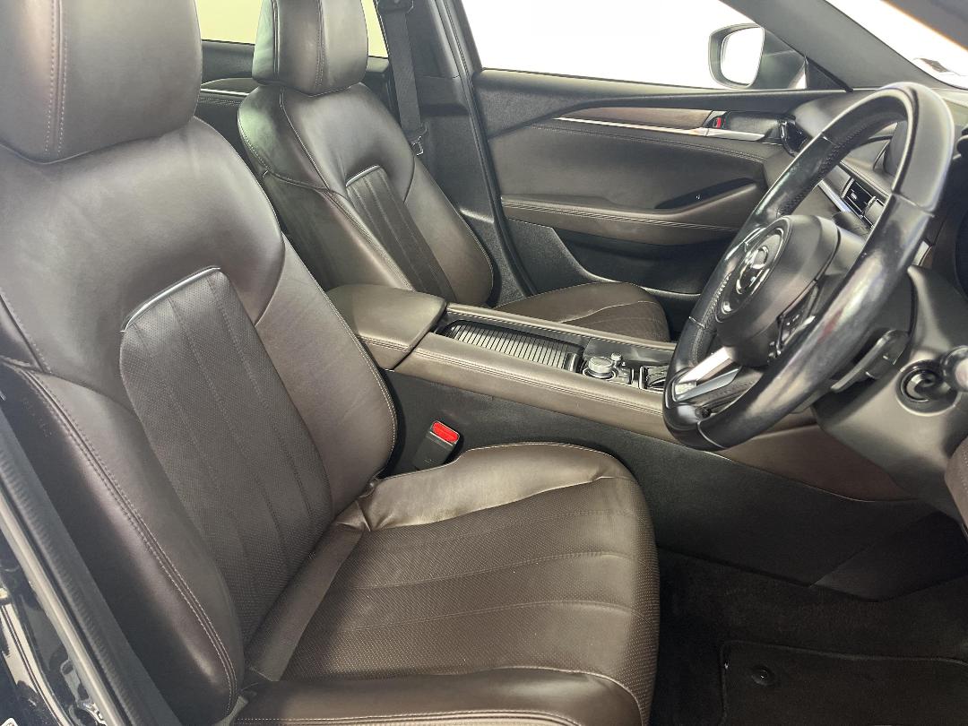 Photo '16' of Mazda Mazda6