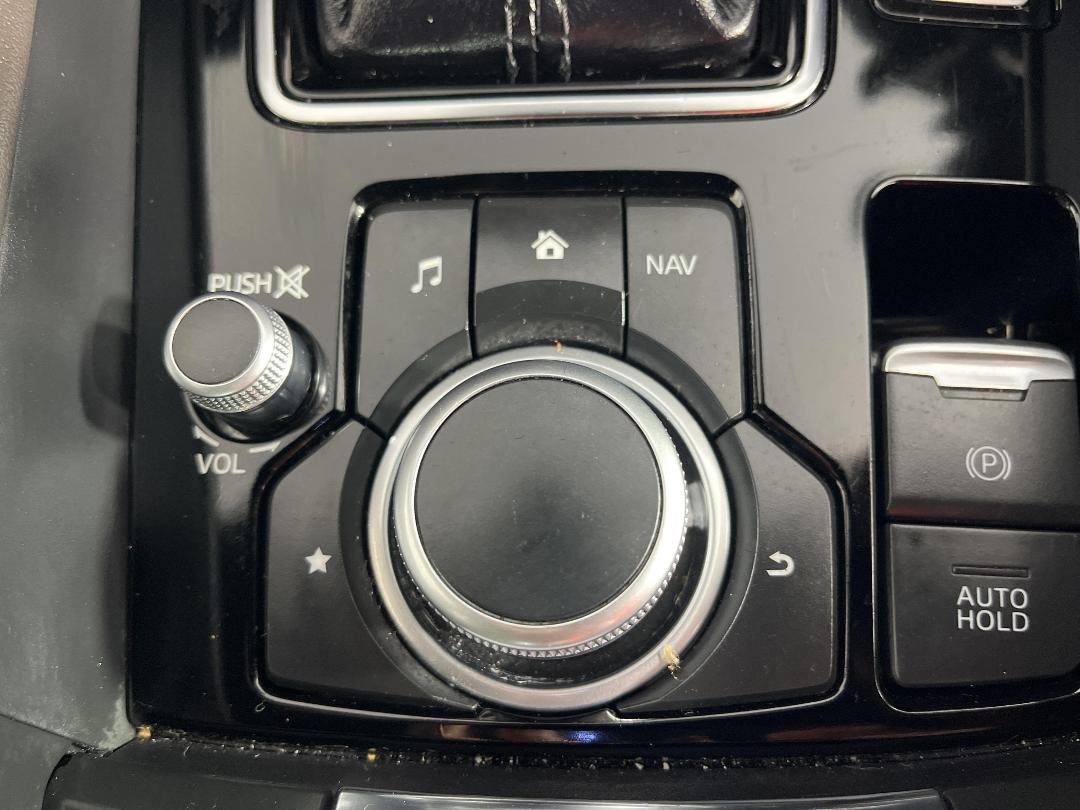 Photo '23' of Mazda Mazda6