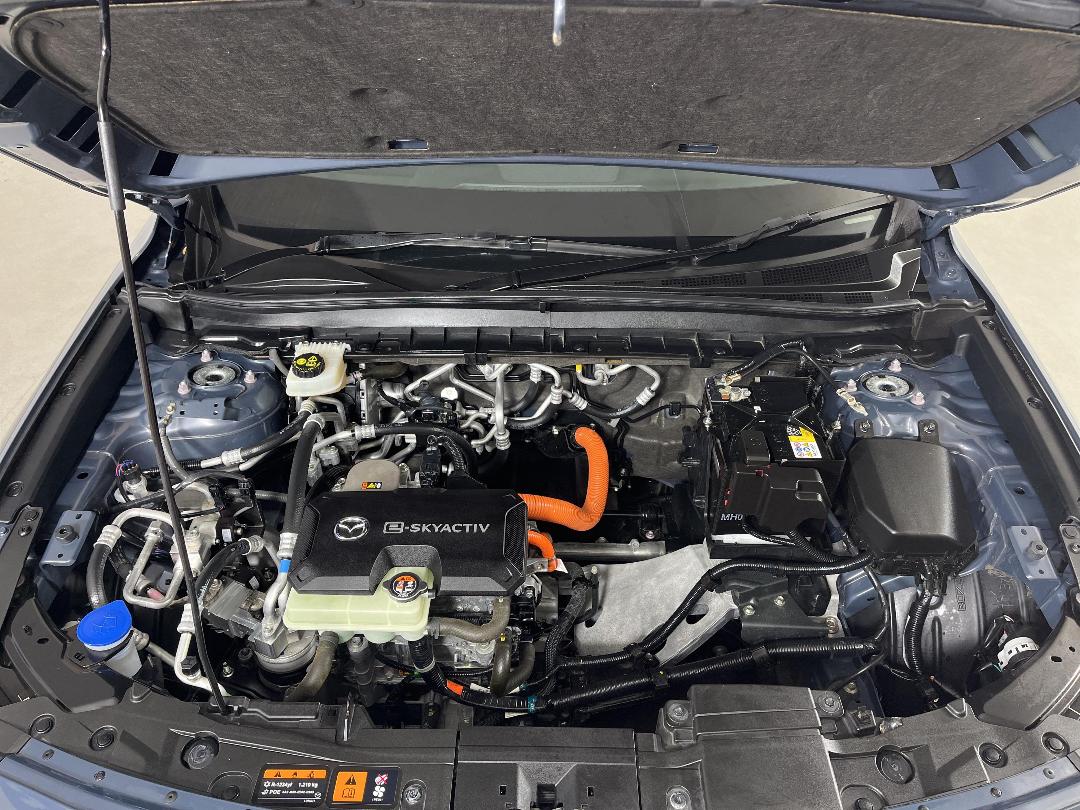 Photo '13' of Mazda MX-30