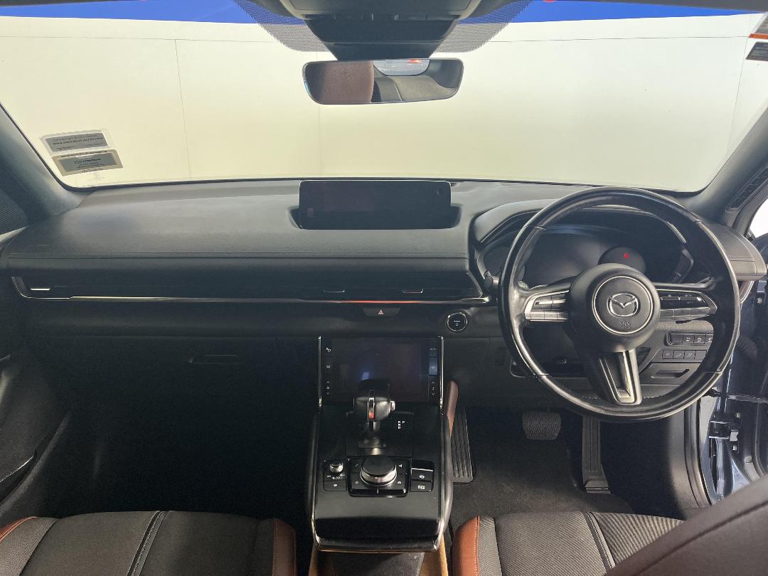 Photo '17' of Mazda MX-30