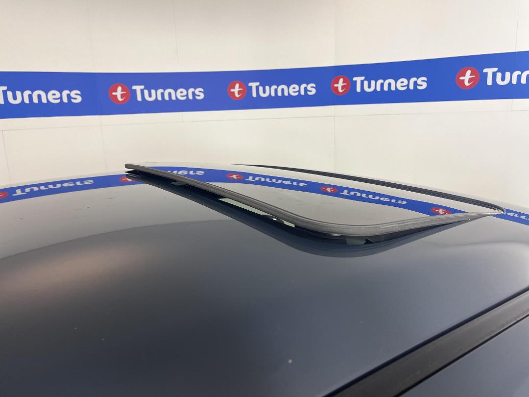 Photo '29' of Mazda MX-30