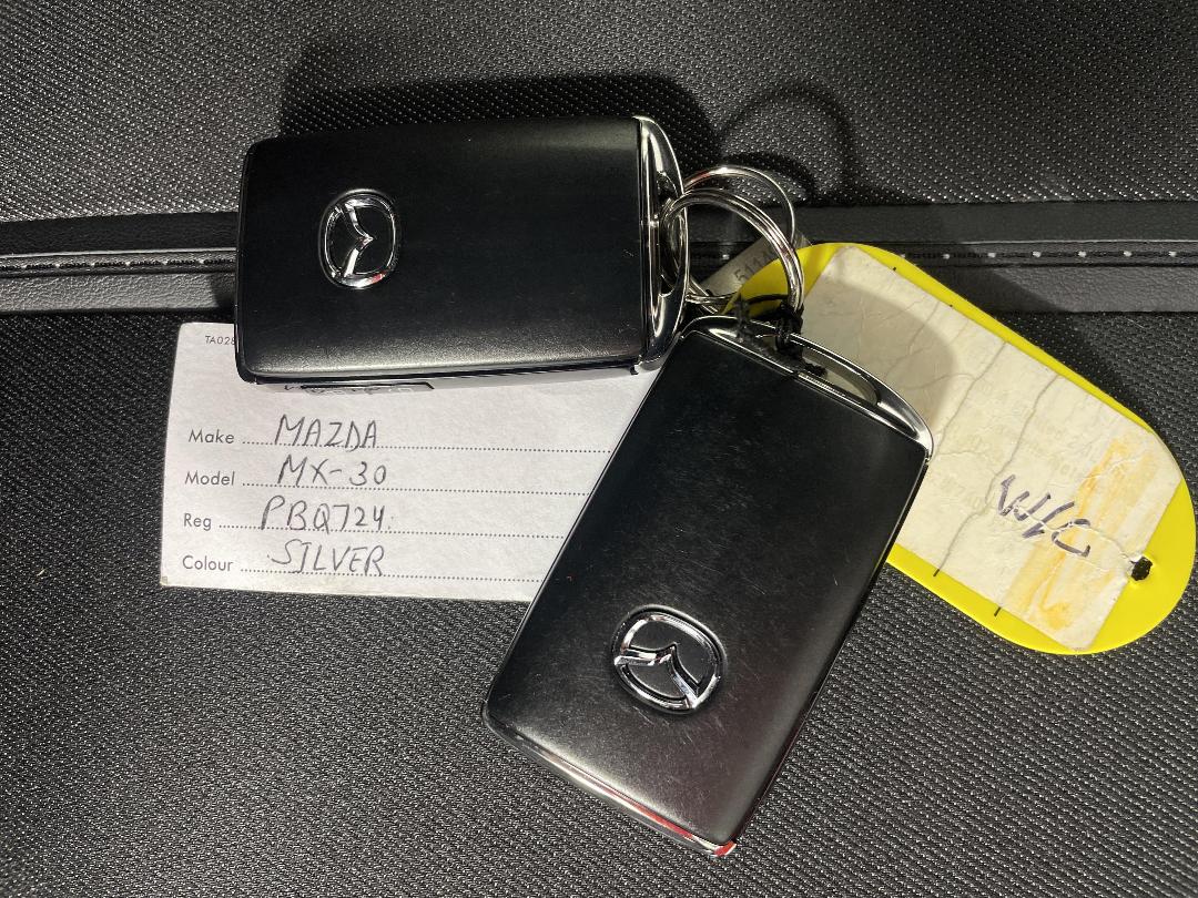 Photo '22' of Mazda MX-30 Photo '22' of Mazda MX-30