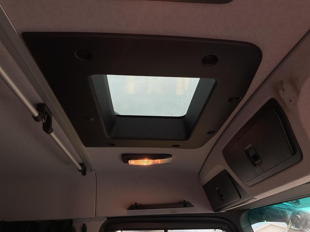 Photo '25' of Mercedes-Benz Acros 5 3258 8X4 Tipper