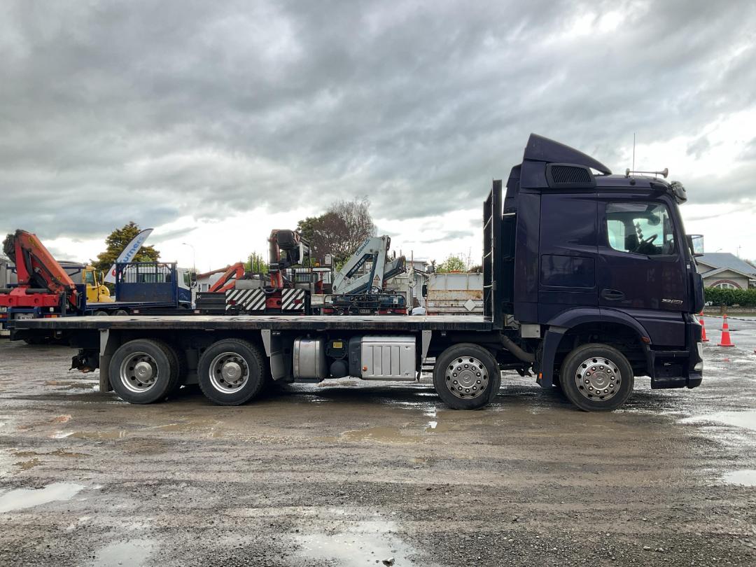 Photo '5' of Mercedes-Benz Acros 5 3258 8X4 Tipper