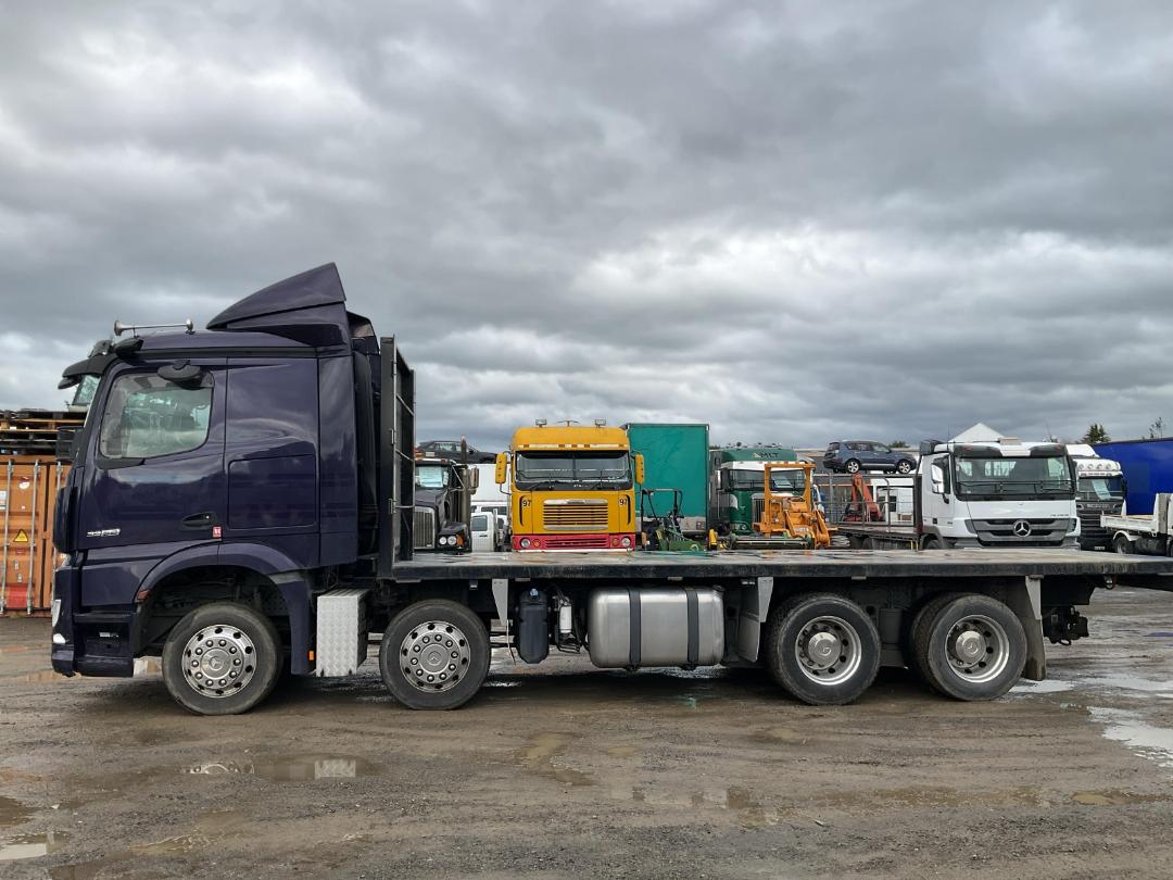 Photo '11' of Mercedes-Benz Acros 5 3258 8X4 Tipper