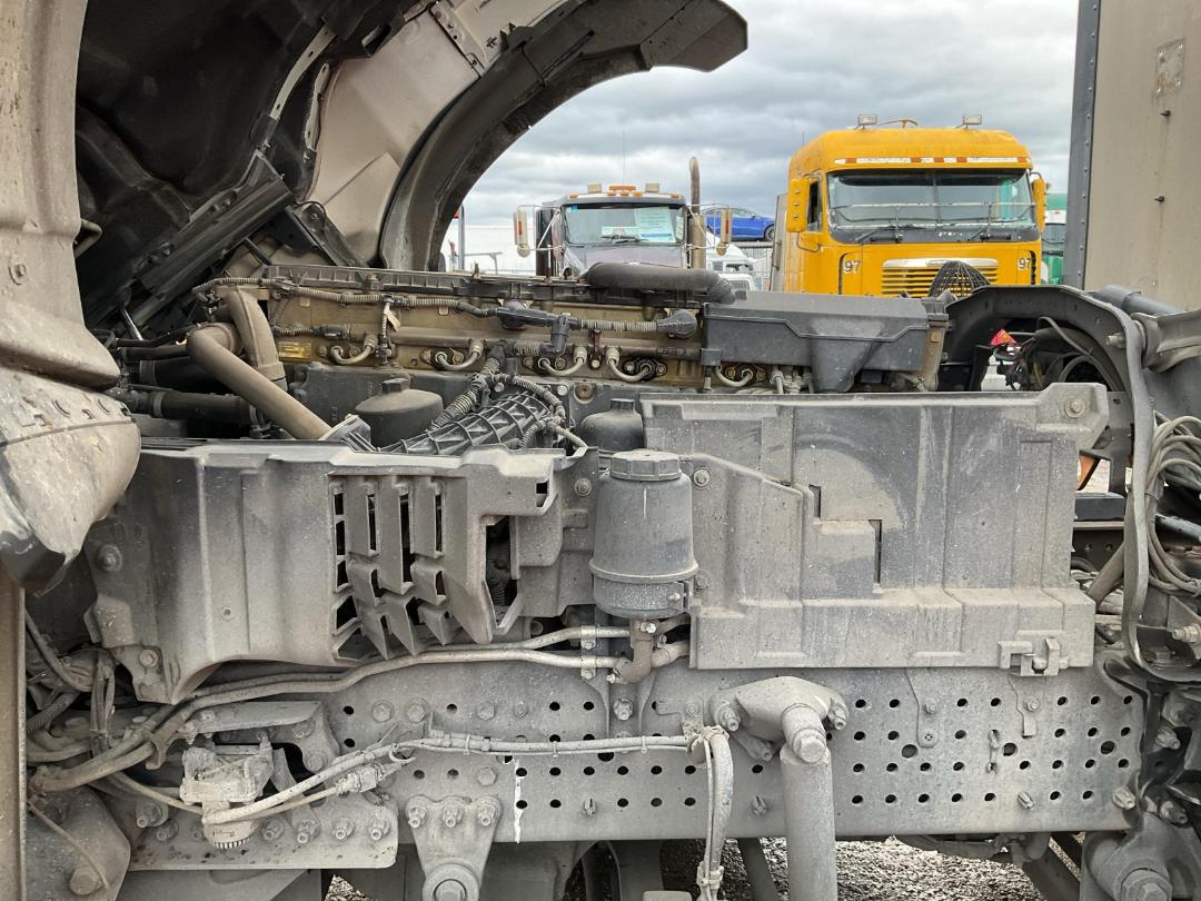 Photo '17' of Mercedes-Benz Acros 5 3258 8X4 Tipper