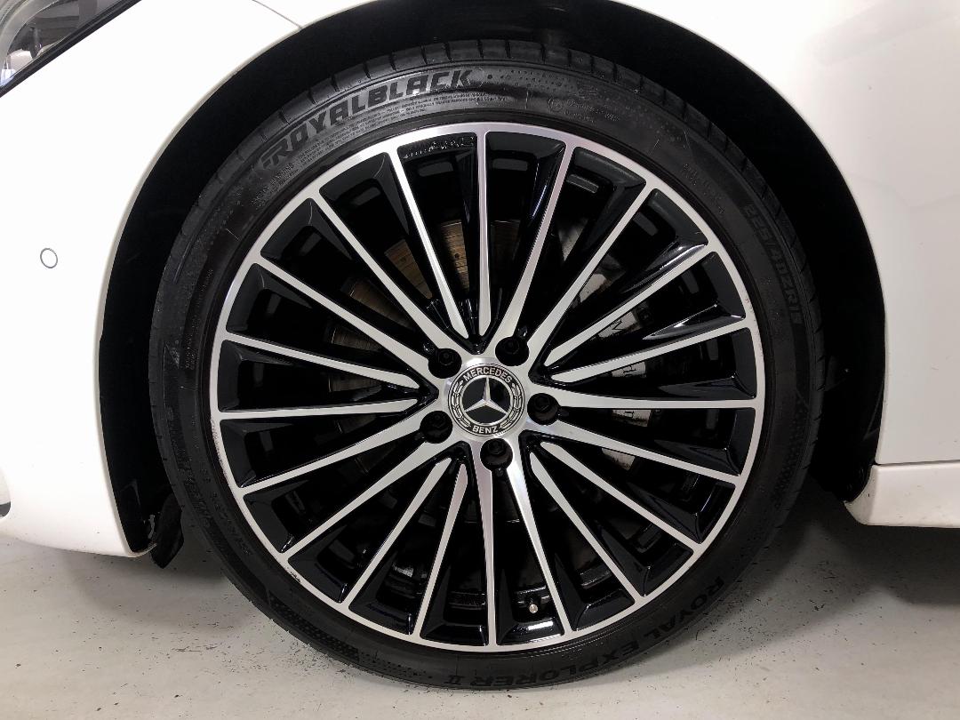 Photo '10' of Mercedes-Benz C-Class