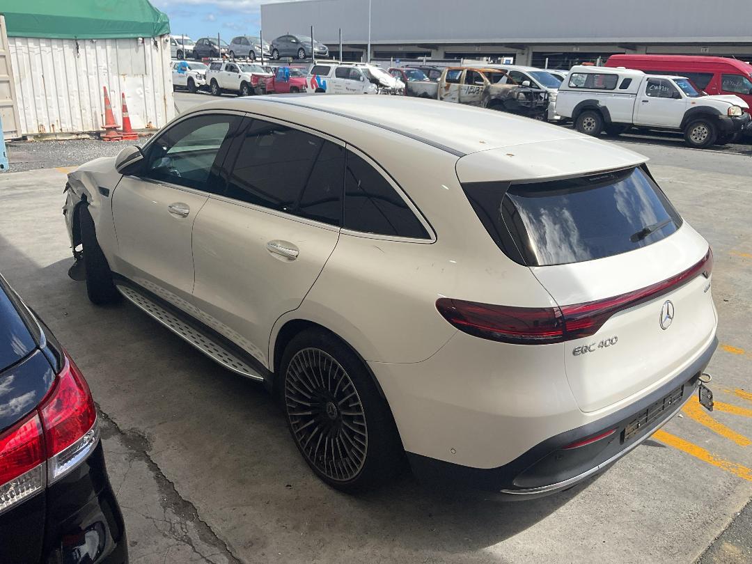 Photo '4' of Mercedes-Benz EQC 400 4Matic Sport Photo '4' of Mercedes-Benz EQC 400 4Matic Sport