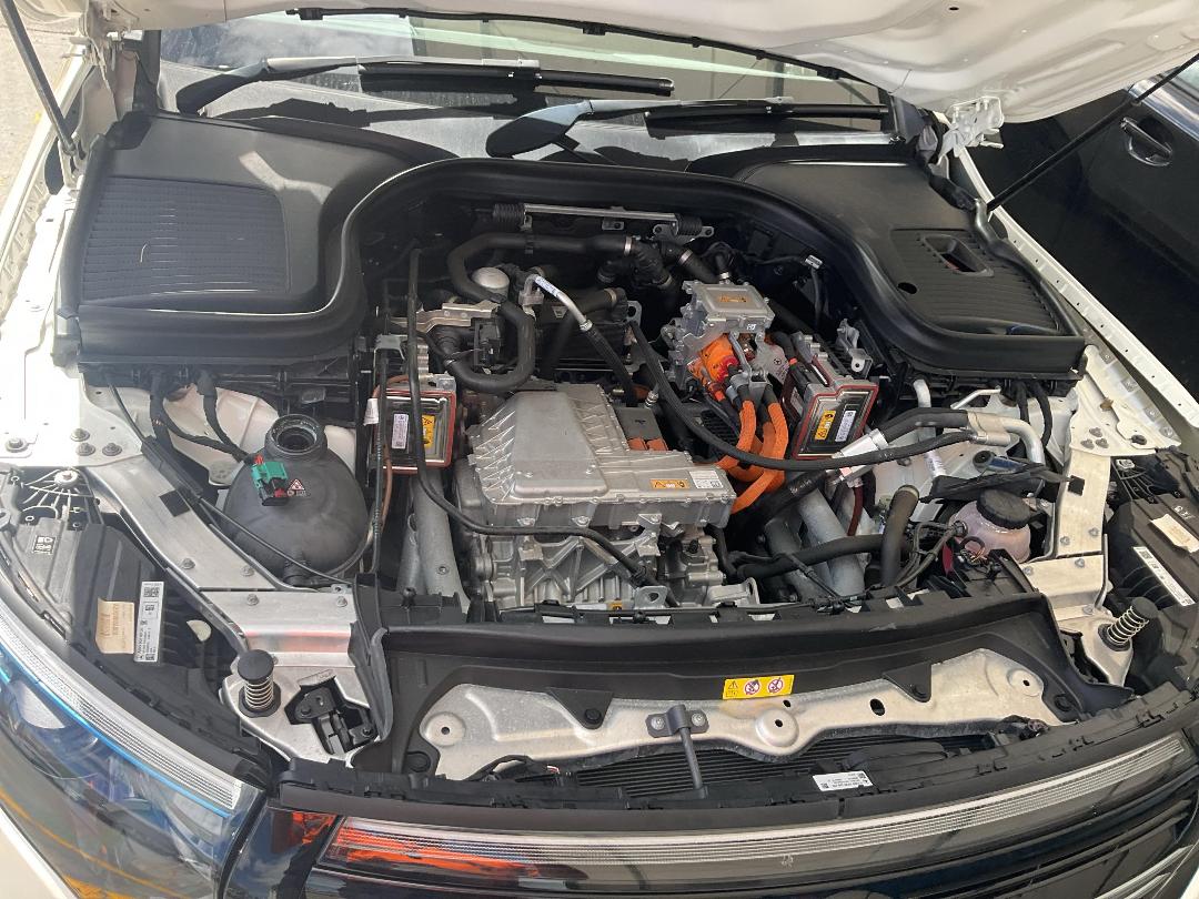 Photo '15' of Mercedes-Benz EQC 400 4Matic Sport Photo '15' of Mercedes-Benz EQC 400 4Matic Sport