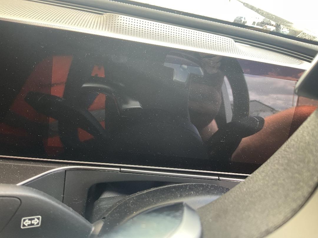 Photo '18' of Mercedes-Benz EQC 400 4Matic Sport Photo '18' of Mercedes-Benz EQC 400 4Matic Sport